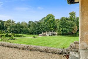 Photo 16- click for photo gallery